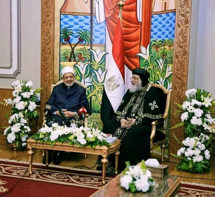 إتحاد موثقي مصر يهنئ مسيحي مصر بعيد الميلاد المجيد
